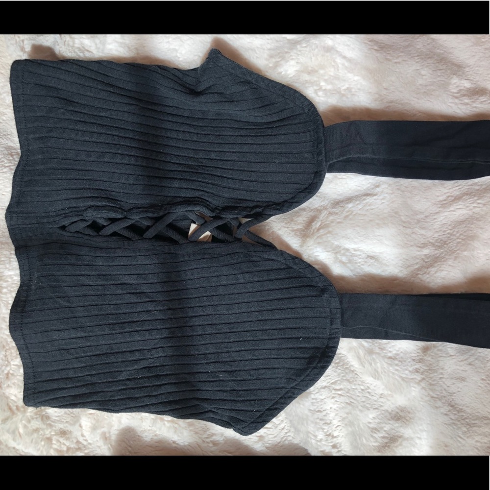 Black Crop top